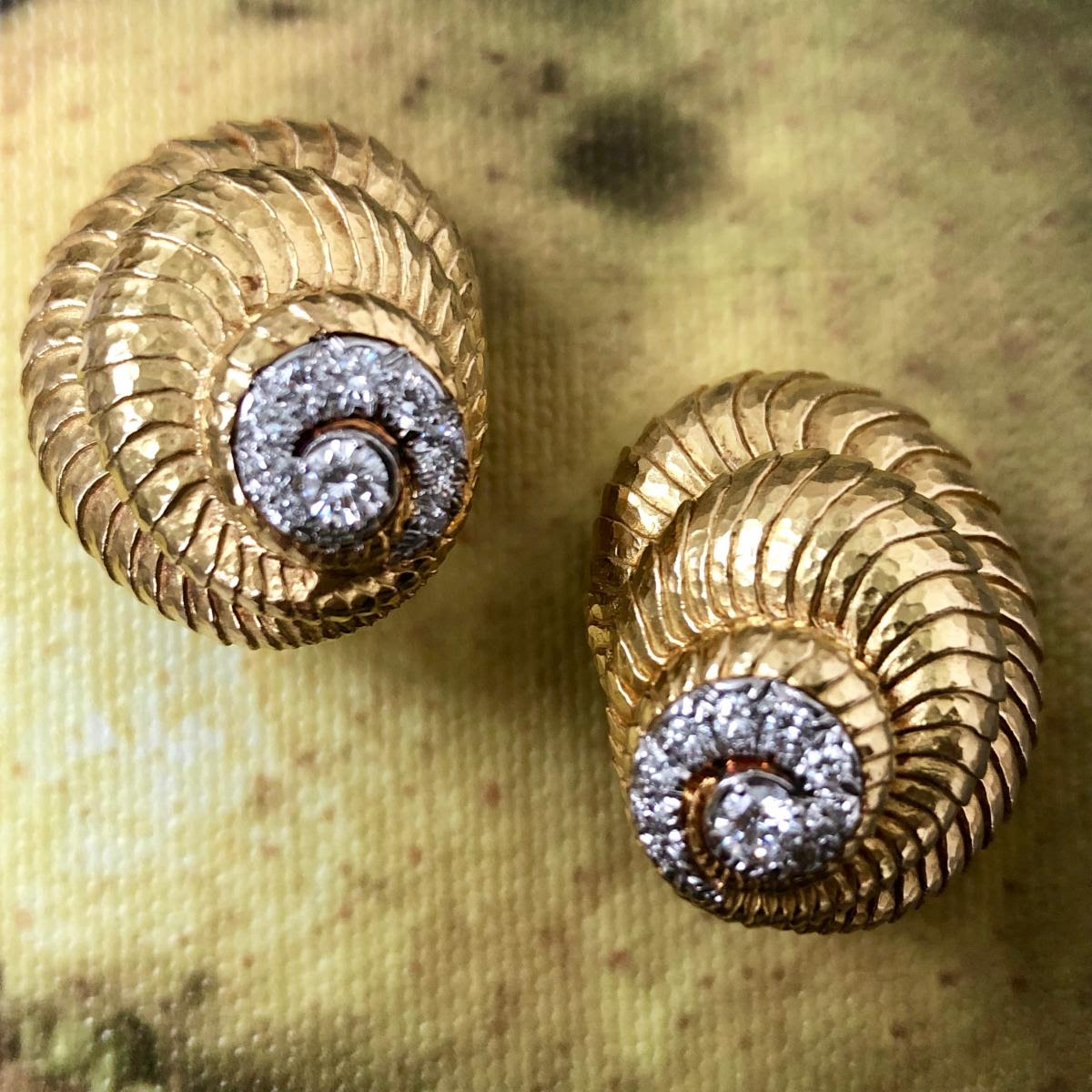 david webb textured gold and diamond shell earrings