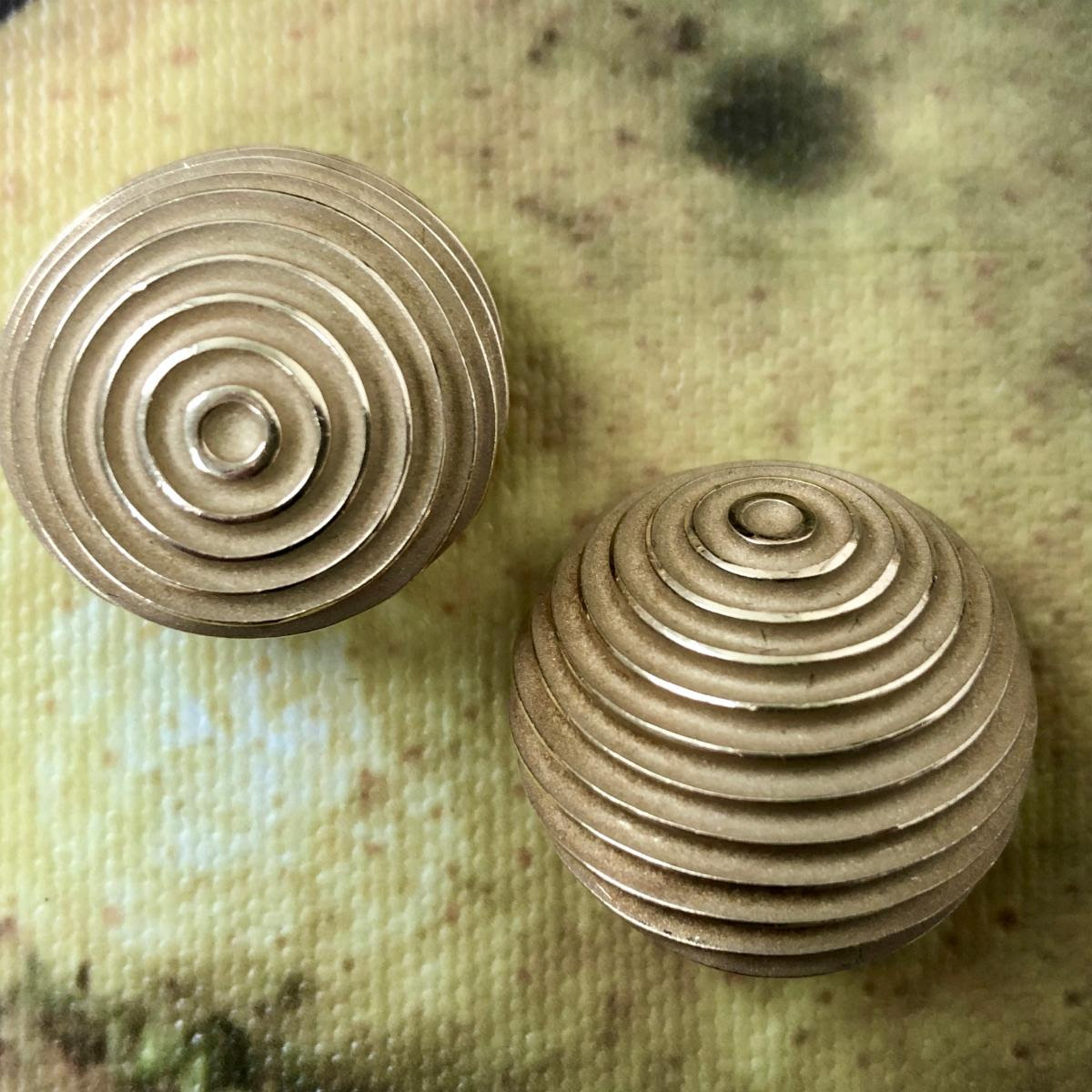 christopher walling ribbed dome earrings
