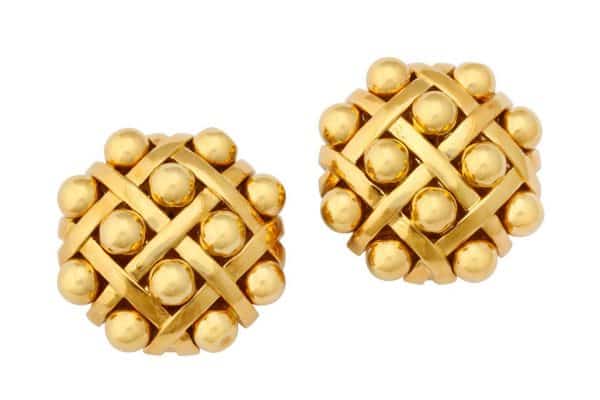 chanel 18k gold earrings