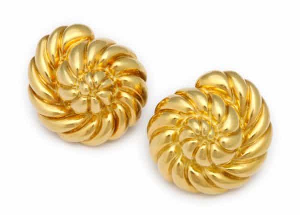 verdura 18k gold “shell” earrings