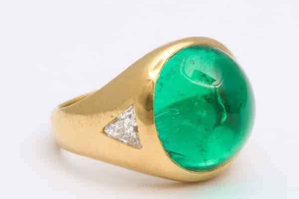 Bulgari emerald and diamond ring