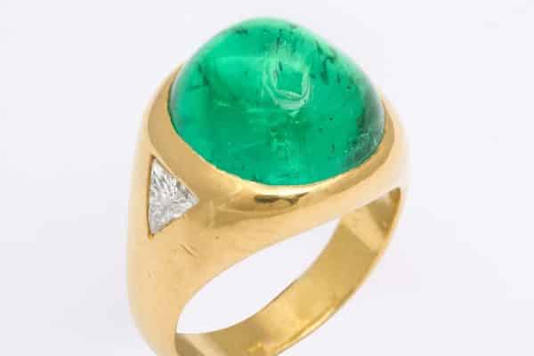 Bulgari emerald and diamond ring