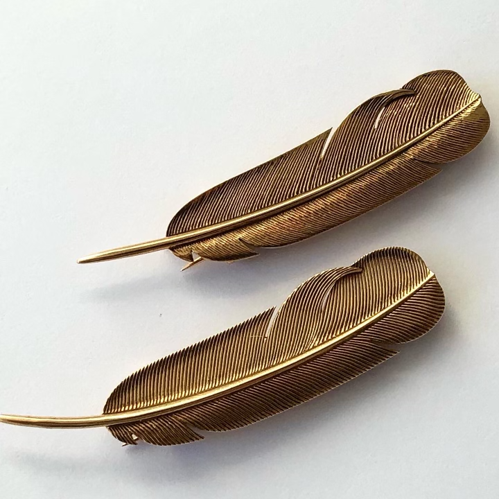 vintage hermès feather pins | dkfarnum